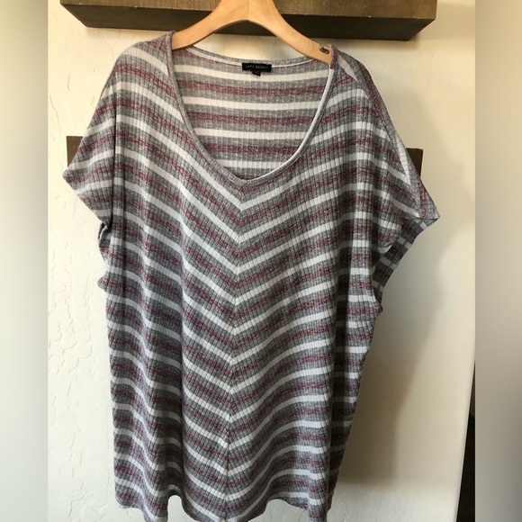 Lane Bryant|Knit Dolman Sleeve chevron stripe top, Neutral dusty rose•Size 26/28 - Picture 4 of 11